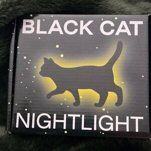 Mystical Black Cat LED Nightlight